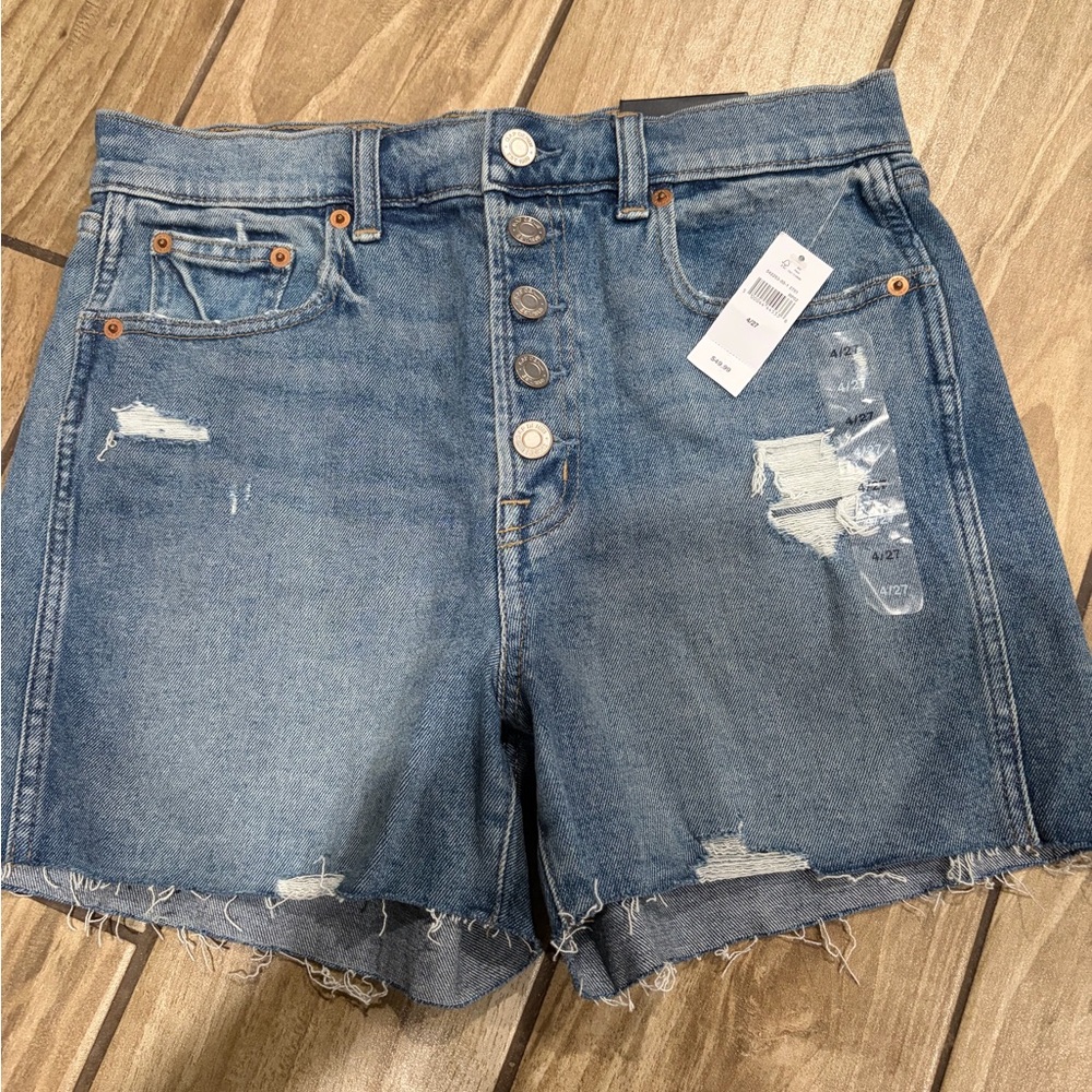 Women’s GAP Button-Front Denim Shorts - Blue size 4/27
